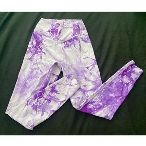 Balance Athletica tie dye leggings